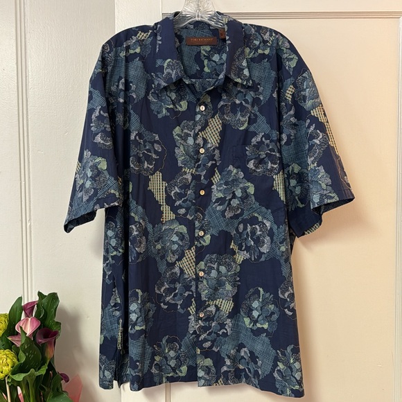 Tori Richard Honolulu Aloha Shirt 100% Cotton Lawn
Size 2XL - Picture 6 of 14